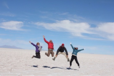 Allison, Isaiah, Marvin & Eve Jumping at Uyuni Salt Flats